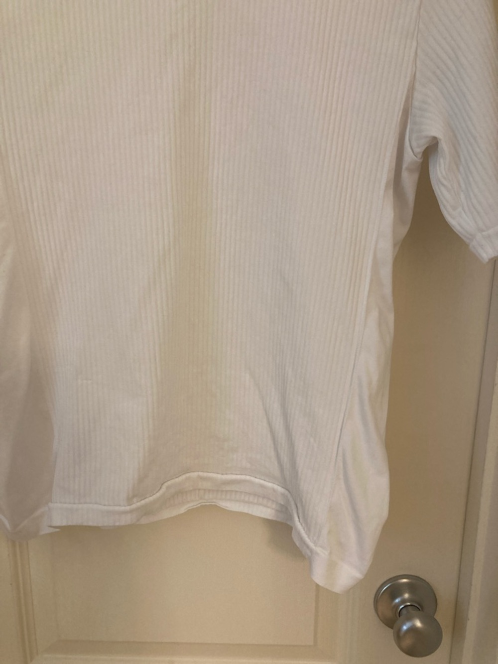Classic Ribbed White Short-Sleeve Tee - Picture 5 of 9
